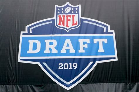 best available nfl draft 2019 round 2
